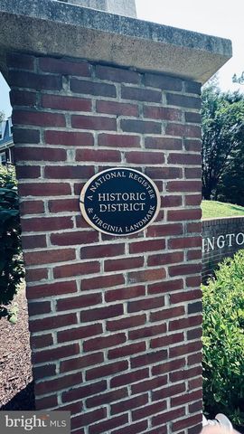 2813 S ABINGDON ST, Arlington, VA 22206