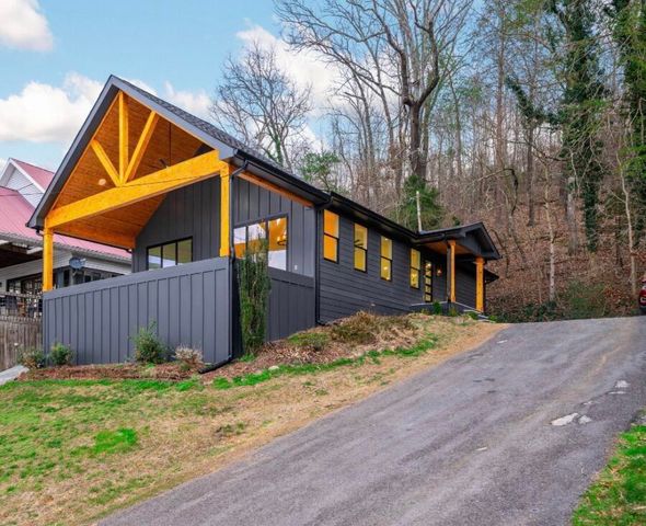 6206 Lynn Road, Harrison, TN 37341