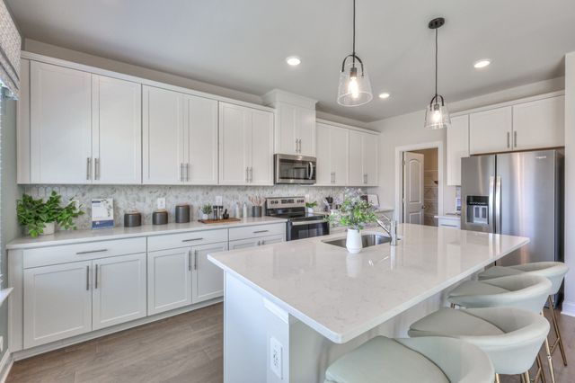 1187 Bluffton Circle, Clarksville, TN 37043