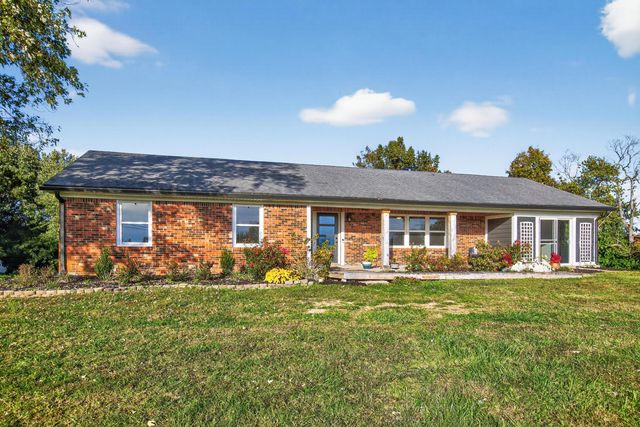 445 Ashley Camp Road, Harrodsburg, KY 40330