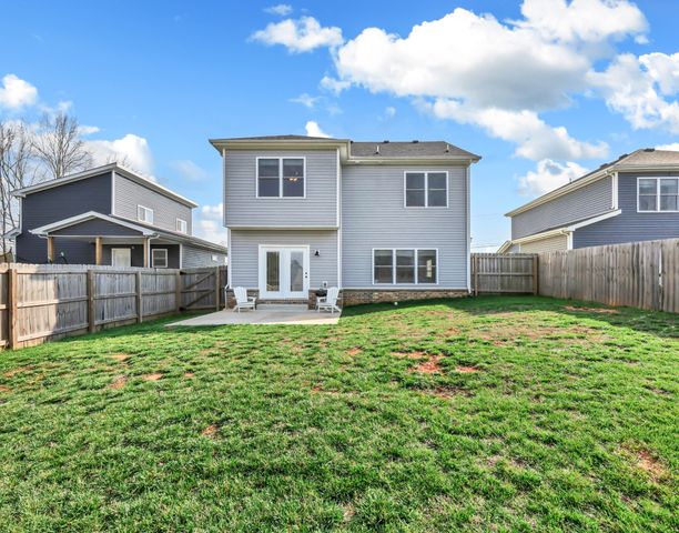2517 Ashland City Rd, Clarksville, TN 37043