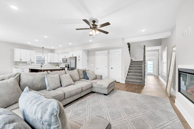 2517 Ashland City Rd, Clarksville, TN 37043