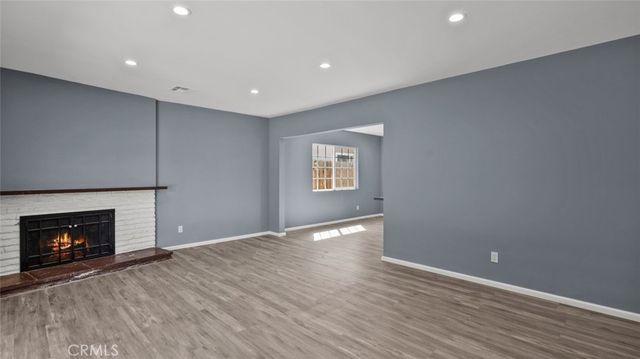 9540 Debra Avenue, North Hills, CA 91343