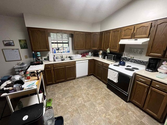 1407 Mena St., Mena, AR 71953