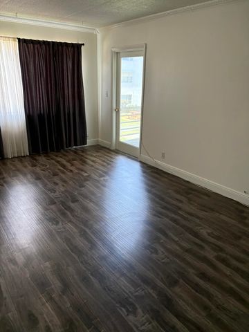 4500 N Flagler Drive C9, West Palm Beach, FL 33407
