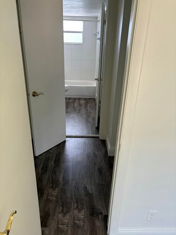 4500 N Flagler Drive C9, West Palm Beach, FL 33407