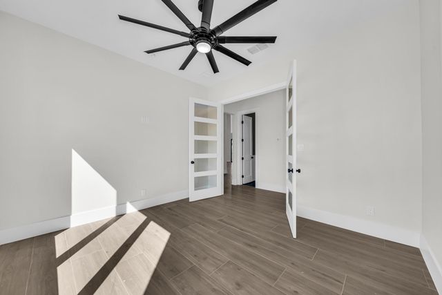 101 Silver Way, Horseshoe Bay, TX 78657