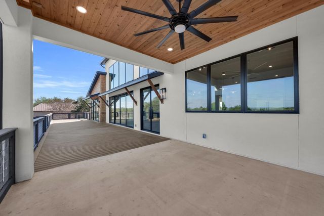 101 Silver Way, Horseshoe Bay, TX 78657