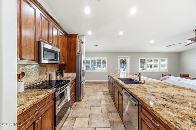 8502 N 86TH Street, Scottsdale, AZ 85258