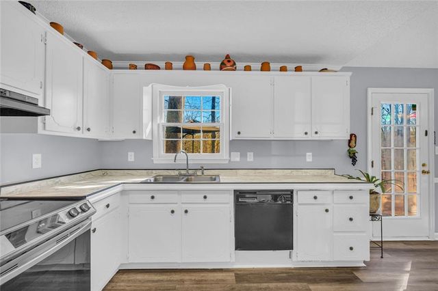 375 Brookstone Drive, Athens, GA 30605