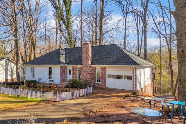 375 Brookstone Drive, Athens, GA 30605