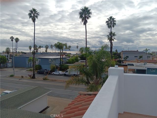 2257 Pierpont Boulevard, Ventura, CA 93001