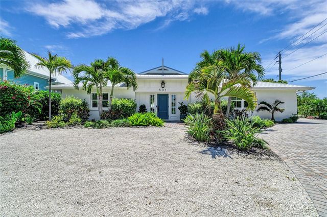 501 68TH STREET, Holmes Beach, FL 34217