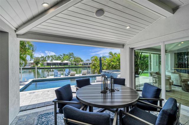 501 68TH STREET, Holmes Beach, FL 34217
