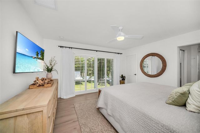 501 68TH STREET, Holmes Beach, FL 34217