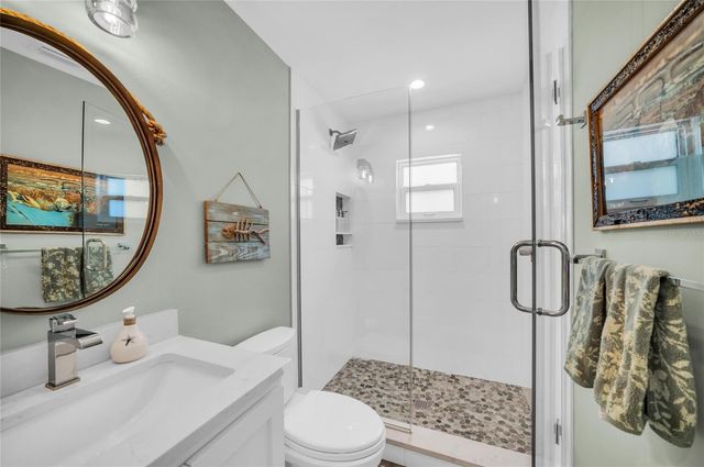 501 68TH STREET, Holmes Beach, FL 34217