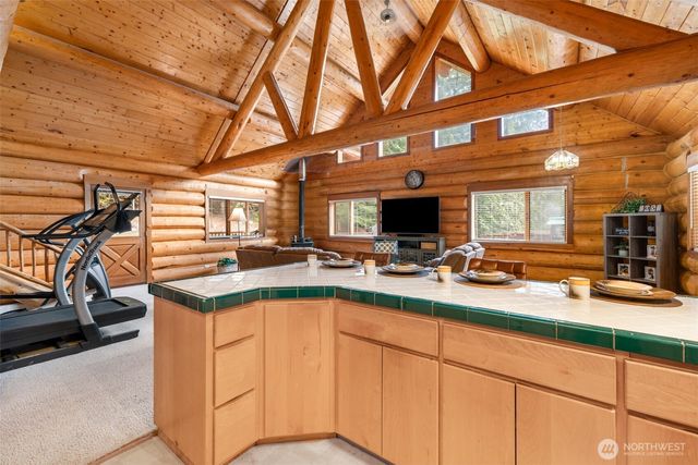 1422 Grauel Ramapo Road, Port Angeles, WA 98363