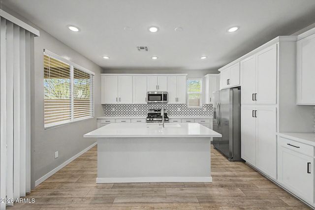 17797 W CASSIA Way, Goodyear, AZ 85338