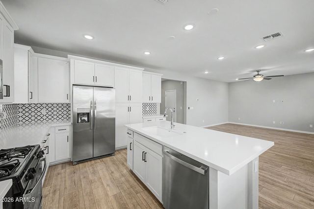 17797 W CASSIA Way, Goodyear, AZ 85338