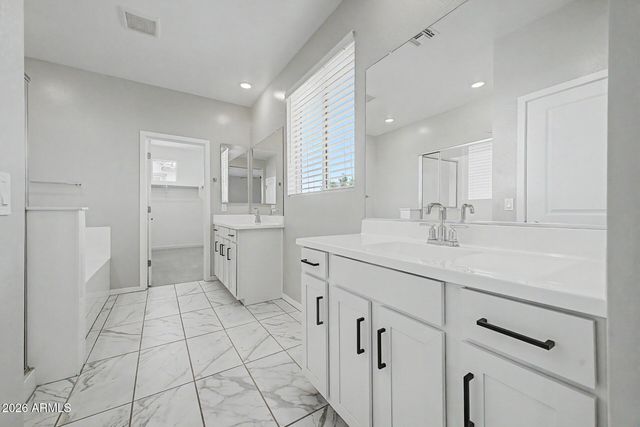 17797 W CASSIA Way, Goodyear, AZ 85338