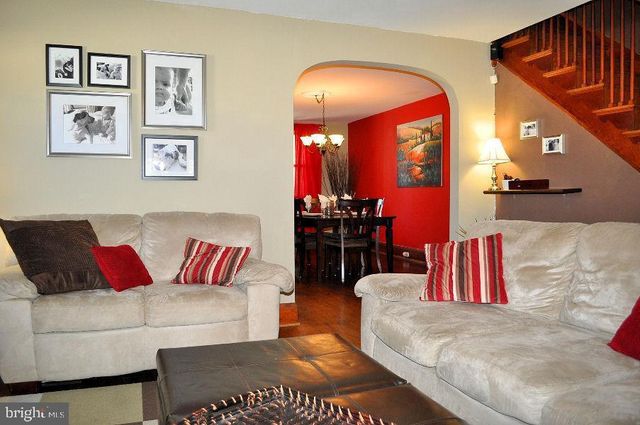 901 LEEDS AVE, Baltimore, MD 21229