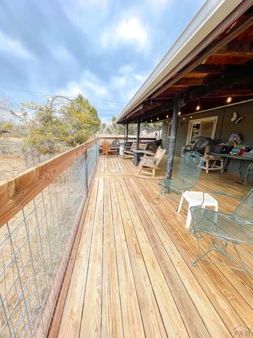 28235 Manor Dr, Rocky Ford, CO 81067