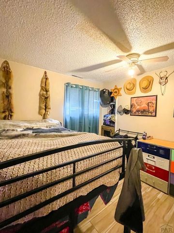 28235 Manor Dr, Rocky Ford, CO 81067