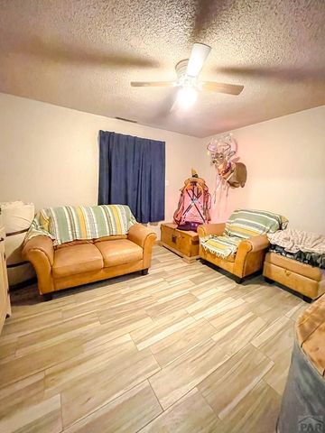 28235 Manor Dr, Rocky Ford, CO 81067