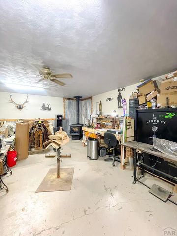 28235 Manor Dr, Rocky Ford, CO 81067