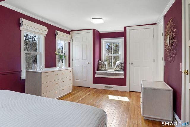 39 Park Place 39, New Canaan, CT 06840