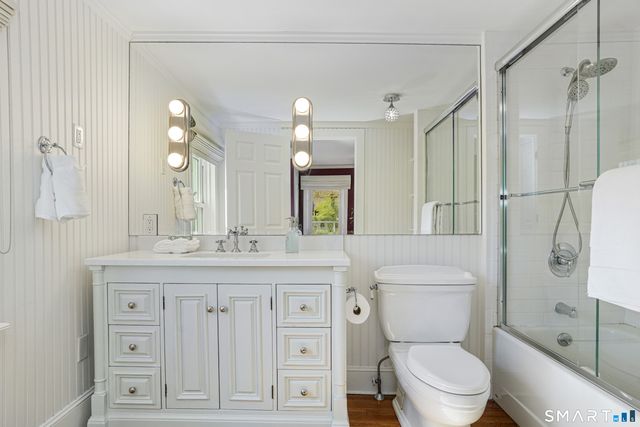 39 Park Place 39, New Canaan, CT 06840