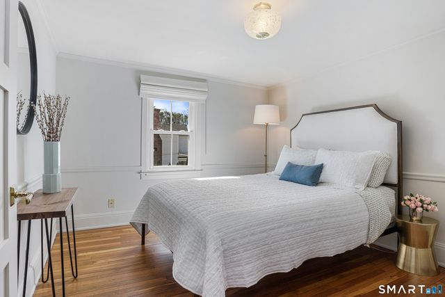 39 Park Place 39, New Canaan, CT 06840