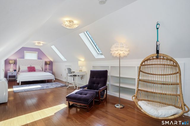39 Park Place 39, New Canaan, CT 06840