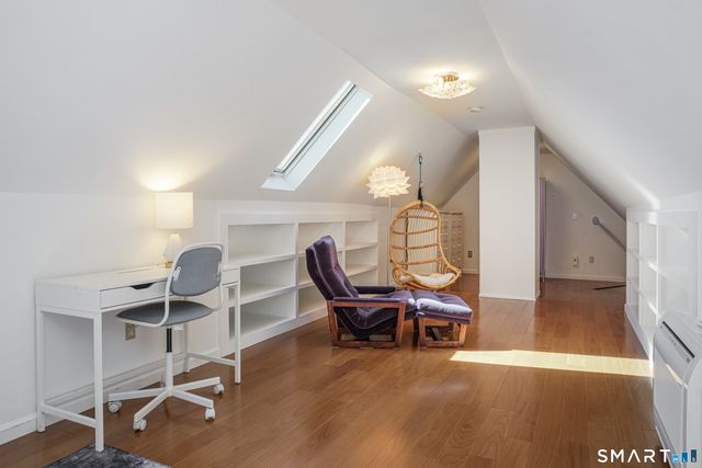 39 Park Place 39, New Canaan, CT 06840