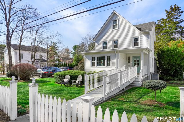 39 Park Place 39, New Canaan, CT 06840