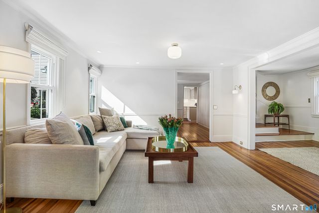 39 Park Place 39, New Canaan, CT 06840
