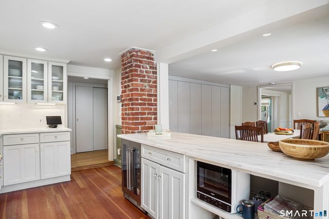 39 Park Place 39, New Canaan, CT 06840