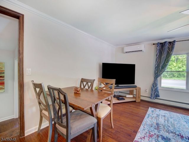196 Bartley Rd, Washington Twp., NJ 07853
