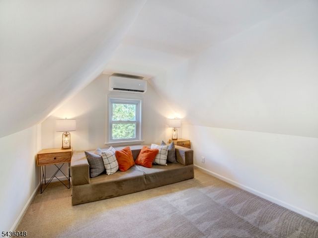 196 Bartley Rd, Washington Twp., NJ 07853