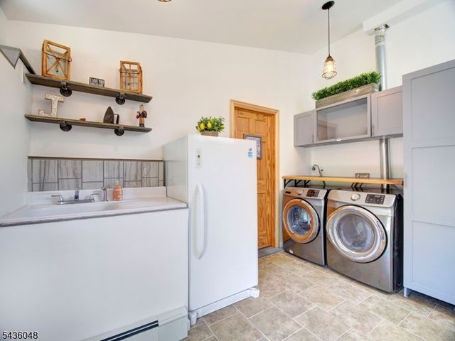 196 Bartley Rd, Washington Twp., NJ 07853
