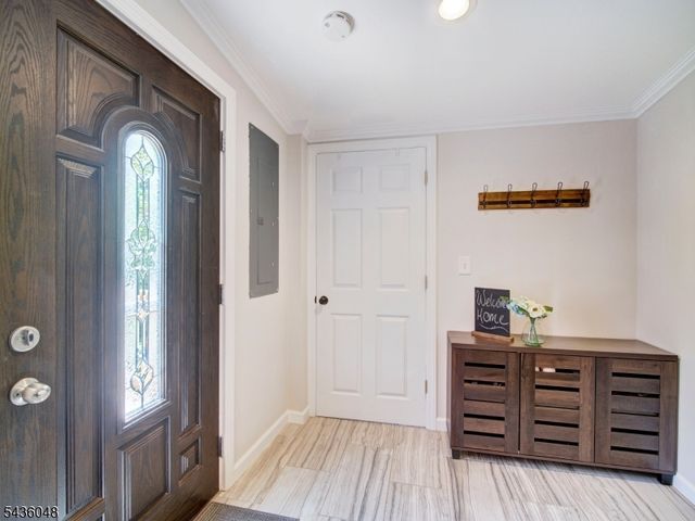 196 Bartley Rd, Washington Twp., NJ 07853