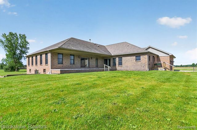 75230 Cryderman Road, Richmond, MI 48062