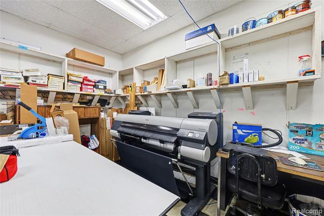 430 S Dort Highway, Flint, MI 48503