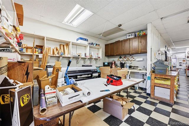 430 S Dort Highway, Flint, MI 48503