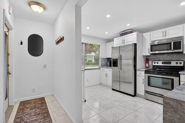 2504 Antigua Terrace A1, Coconut Creek, FL 33066