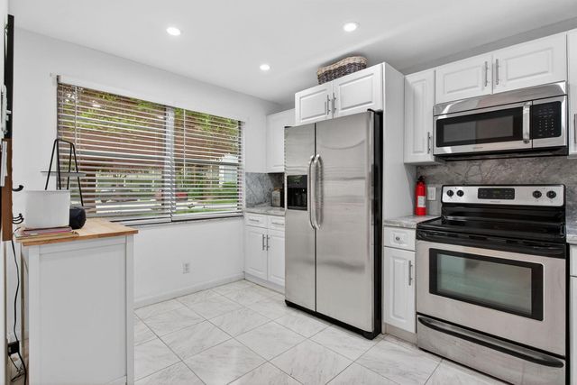 2504 Antigua Terrace A1, Coconut Creek, FL 33066