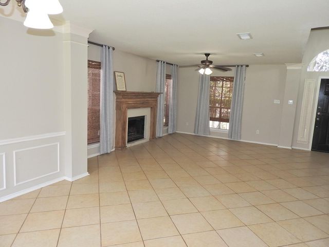4427 Wavertree Drive, Missouri City, TX 77459
