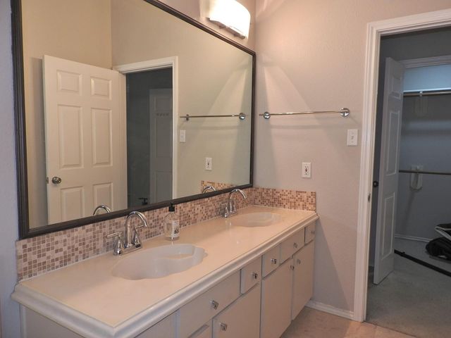 4427 Wavertree Drive, Missouri City, TX 77459