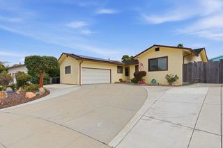 425 Exeter Place, Marina, CA 93933