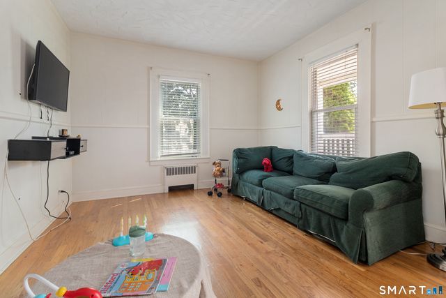 1406 Wood Avenue, Bridgeport, CT 06604